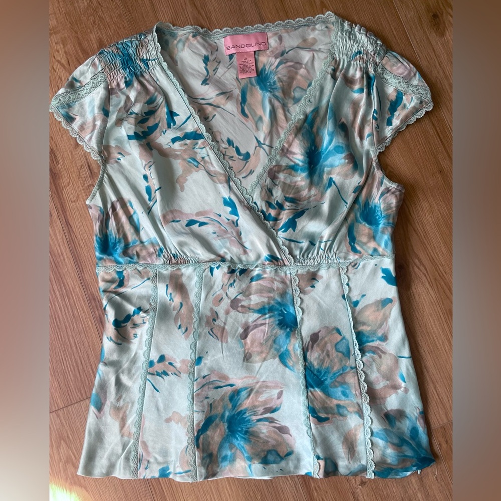 Bandolino silk floral blouse, size 12 - Picture 1 of 9
